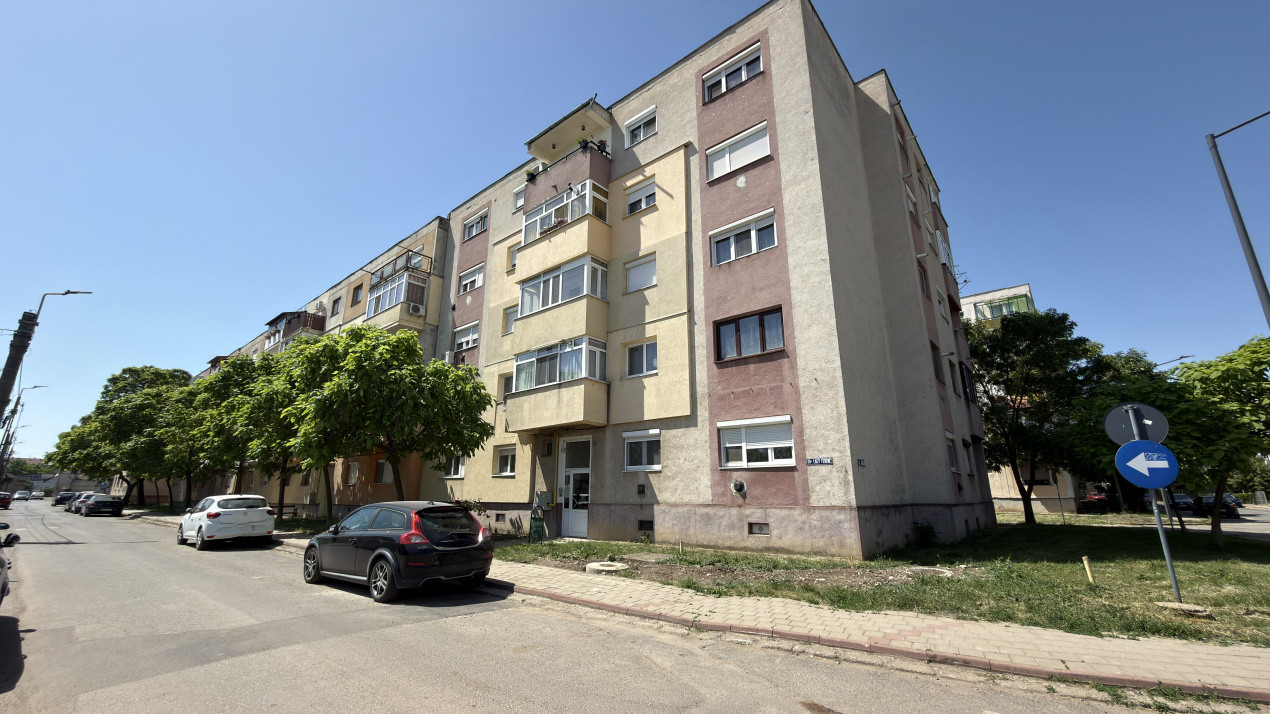 Inchiriere Apartament 3 camere Carei -Str. Liszt Ferenc MV1- Comision 0% chiriaș