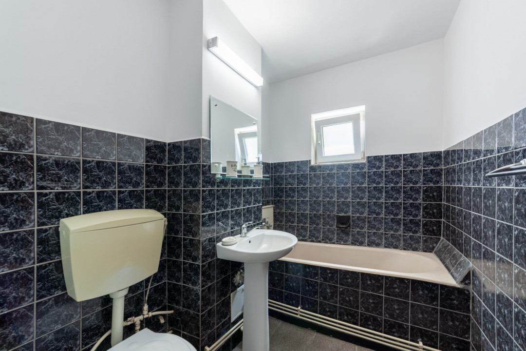 Apartament 2 camere etajul 1 in Mioveni 