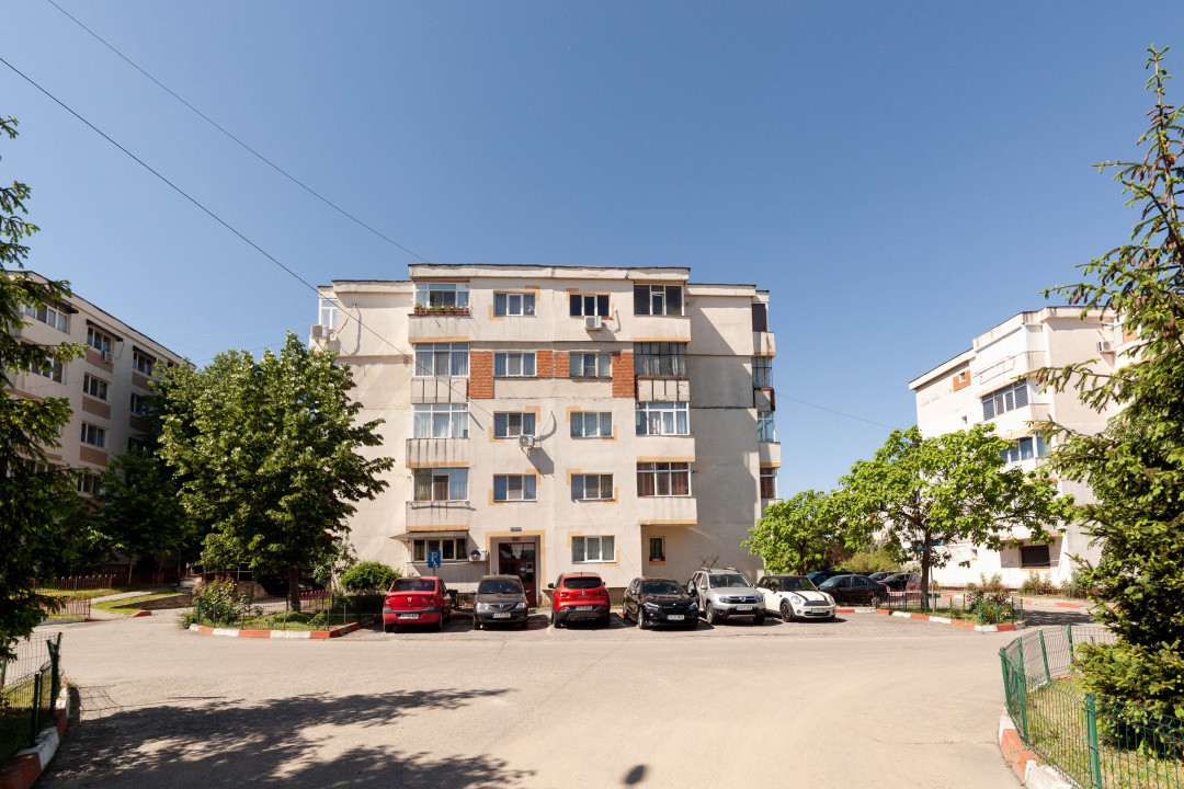 Apartament 2 camere etaj 1 Mioveni 