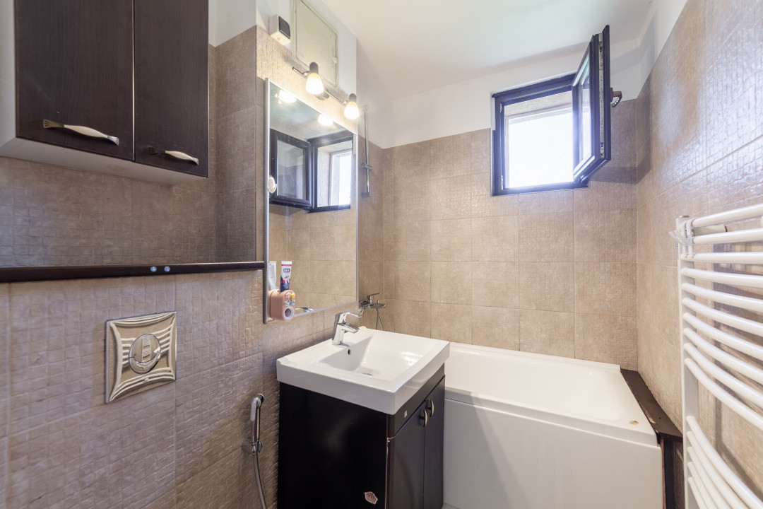 Apartament 3 camere  - Strada Bascovului - Comision 0%