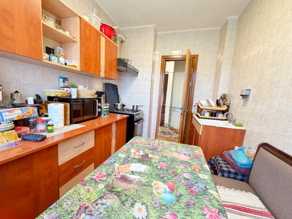 Apartament 2 camere semidecomandat - zona Gara Sud