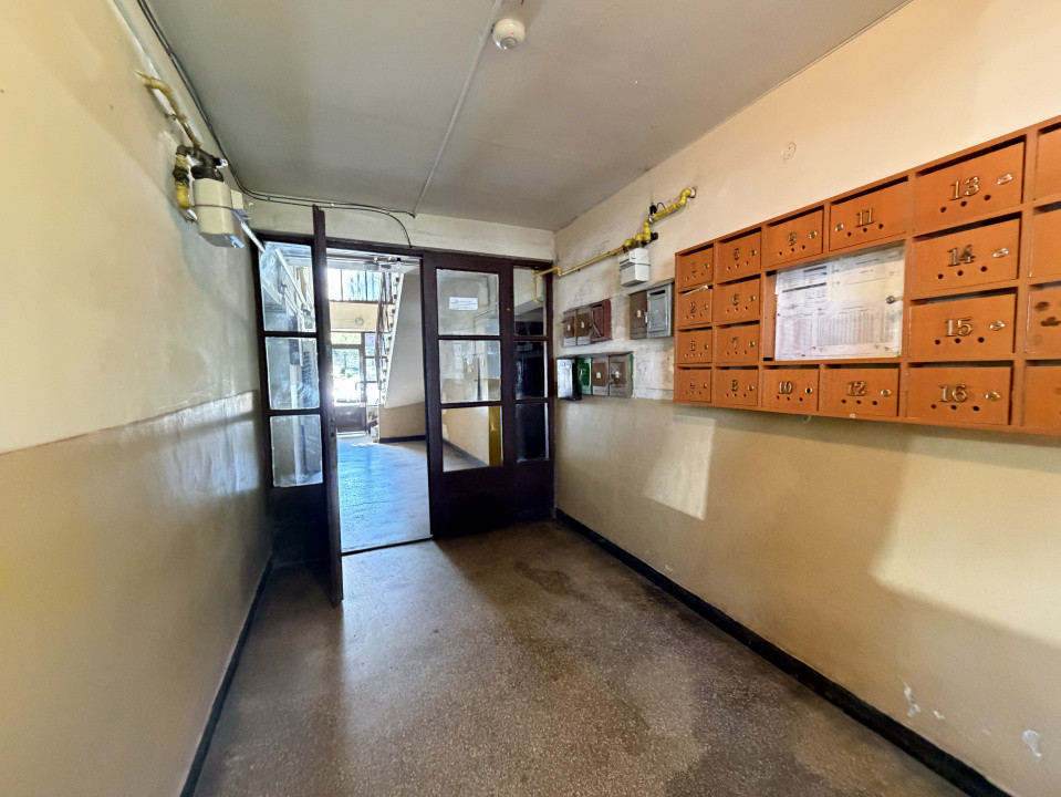 Apartament 2 camere semidecomandat - zona Gara Sud