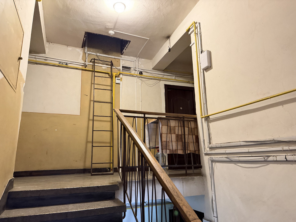 Apartament 2 camere semidecomandat - zona Gara Sud