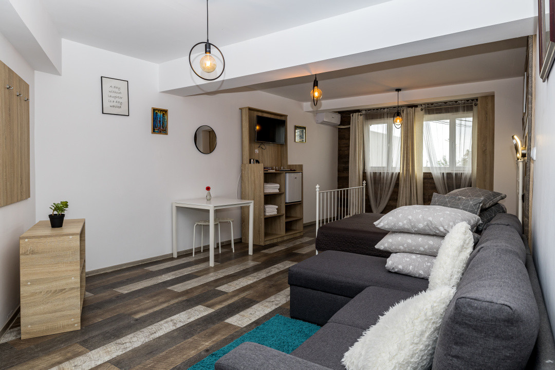 Spatiu tip motel/in curs de autorizare pentru camin de seniori-personal existent