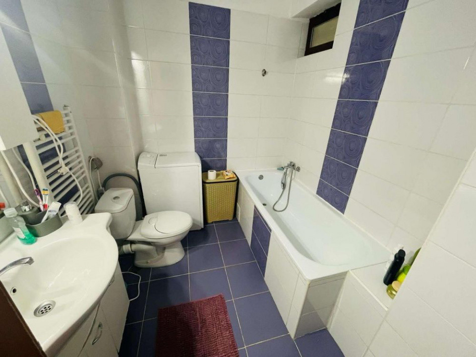Apartament de vânzare | 2 camere decomandate| Zona Centrală, Târgu Jiu