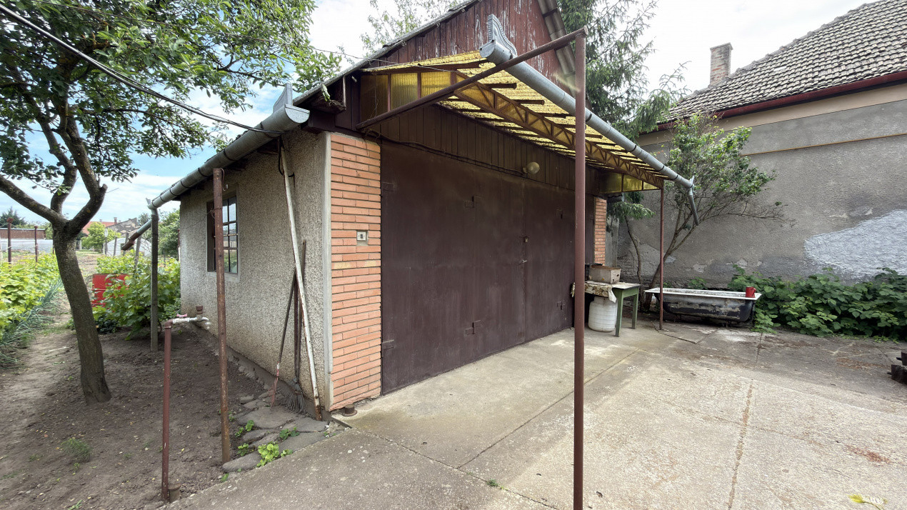 Casă 3 camere, Teren 1053 mp Str. Dorului Nr. 3 - Carei - Comision 0% cumpărător