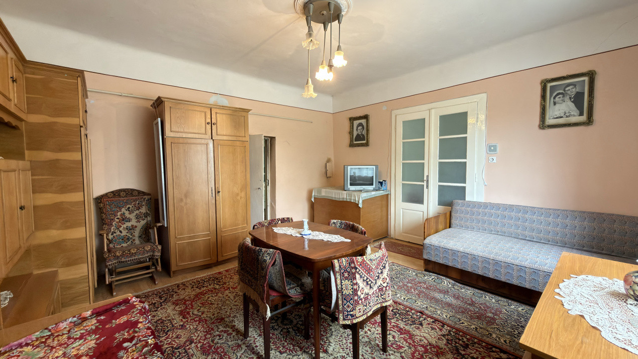 Casă 3 camere, Teren 1053 mp Str. Dorului Nr. 3 - Carei - Comision 0% cumpărător