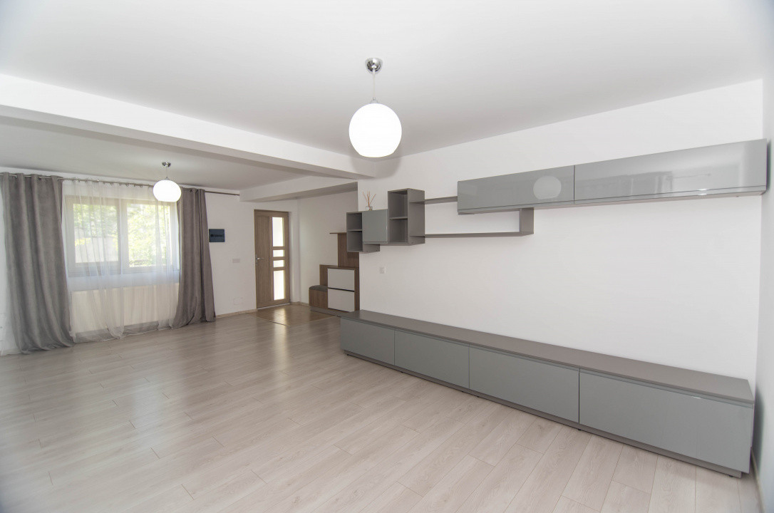 Casa cu 4 camere pe strada Campului, Pitesti