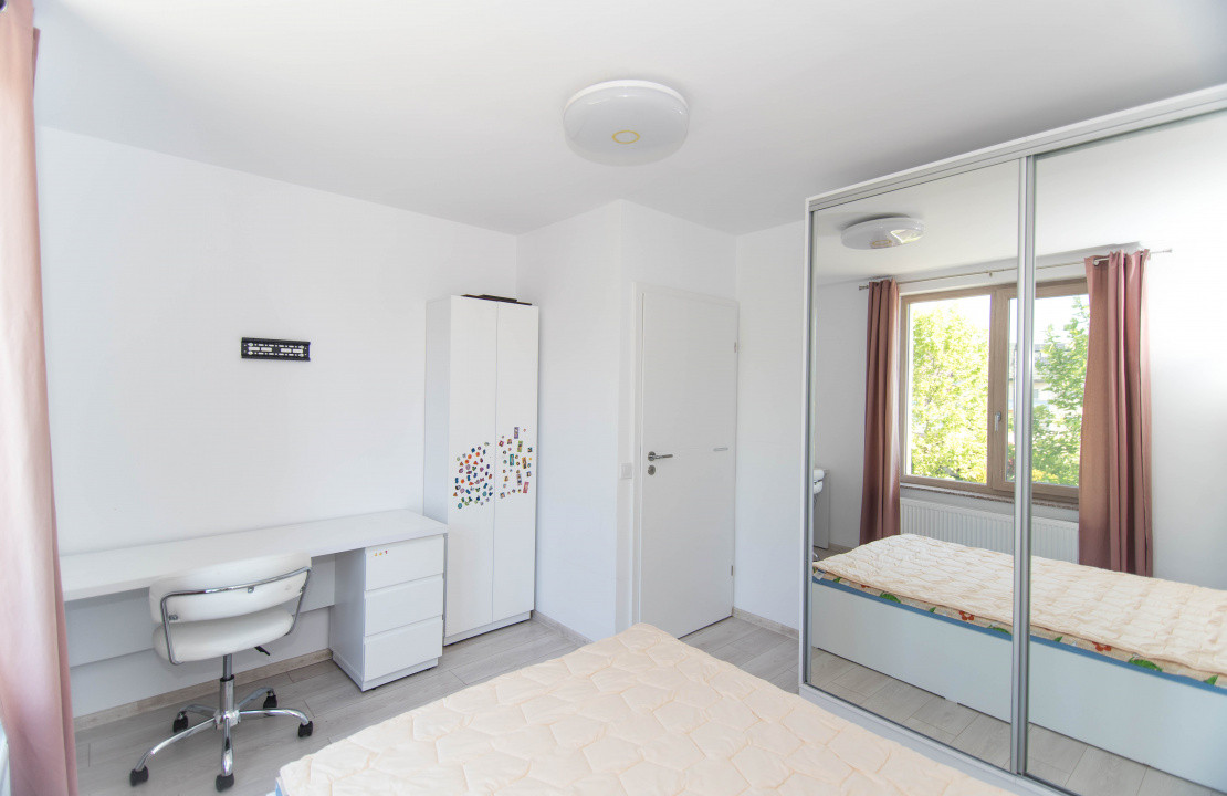 Casa cu 4 camere pe strada Campului, Pitesti