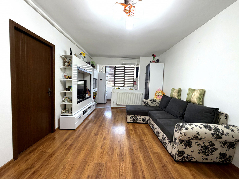 2 camere etaj 2 din 4 cu parcare inclusa 