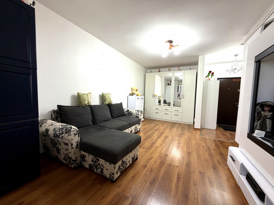 2 camere etaj 2 din 4 cu parcare inclusa 