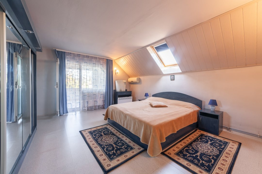 Casa visurilor cu 4000 mp livada roditoare si gradina Darmanesti-Arges