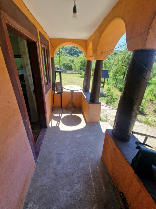  Proprietate în Comuna Botești, Județul Argeș – Zonă Pitorească și Liniștită !