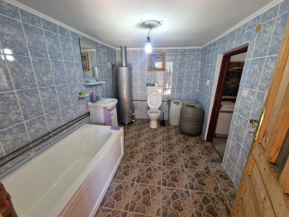  Proprietate în Comuna Botești, Județul Argeș – Zonă Pitorească și Liniștită !