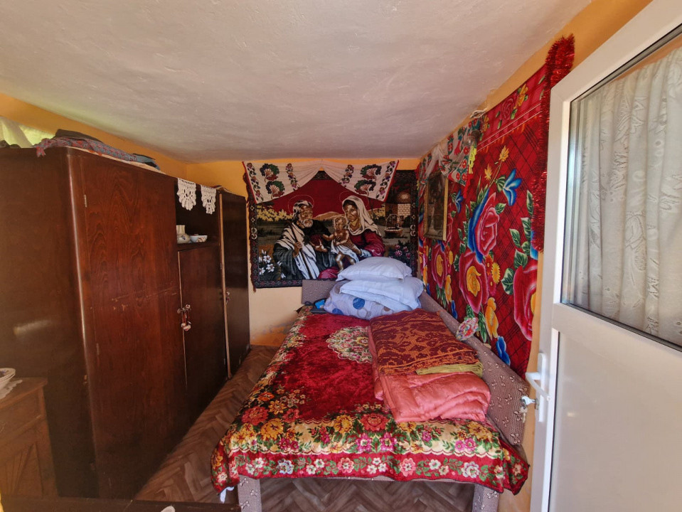  Proprietate în Comuna Botești, Județul Argeș – Zonă Pitorească și Liniștită !