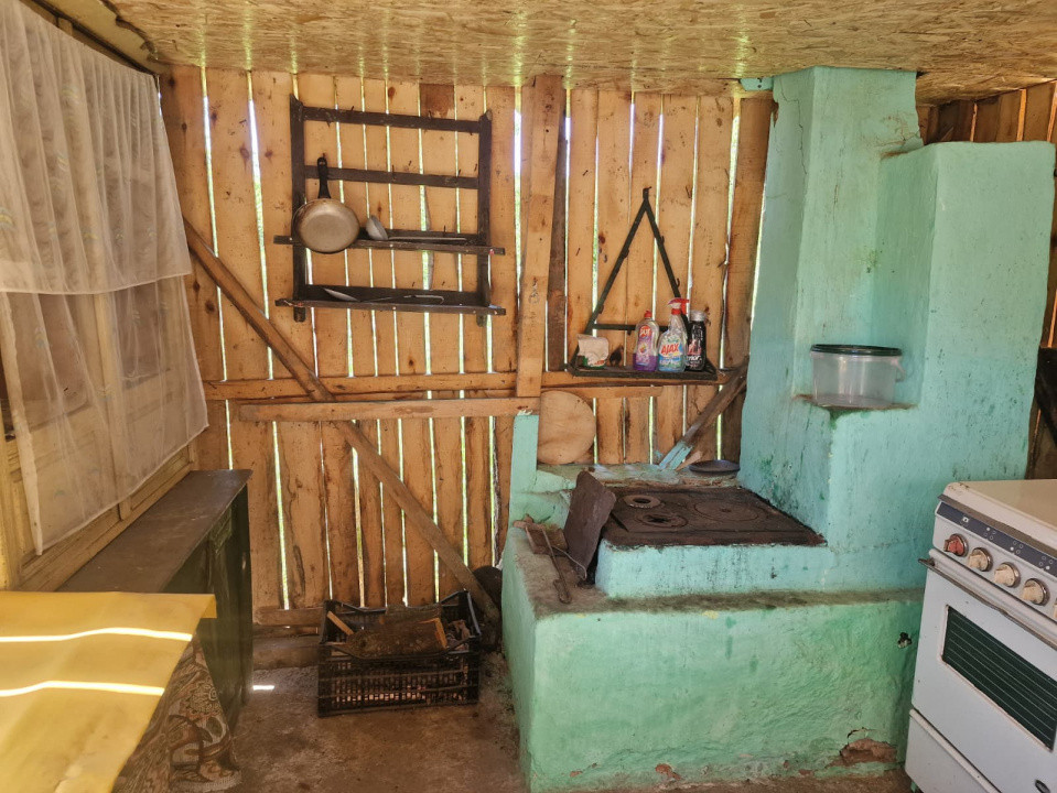  Proprietate în Comuna Botești, Județul Argeș – Zonă Pitorească și Liniștită !