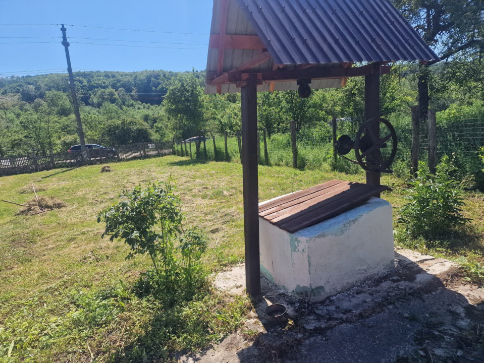  Proprietate în Comuna Botești, Județul Argeș – Zonă Pitorească și Liniștită !