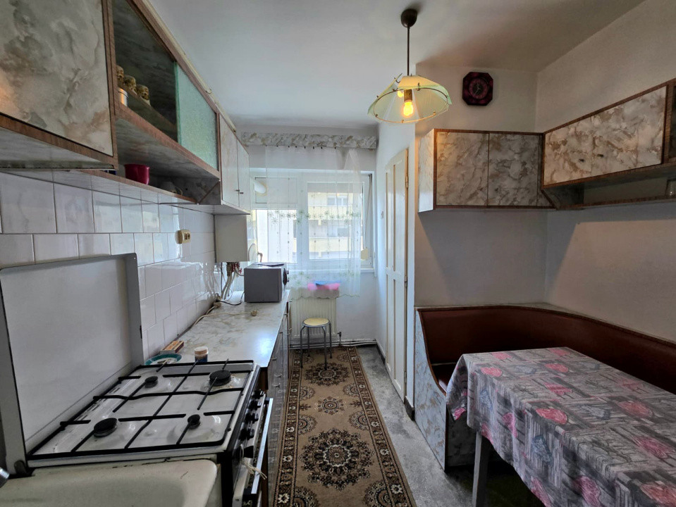 De vânzare apartament 4 camere Careiului Satu Mare