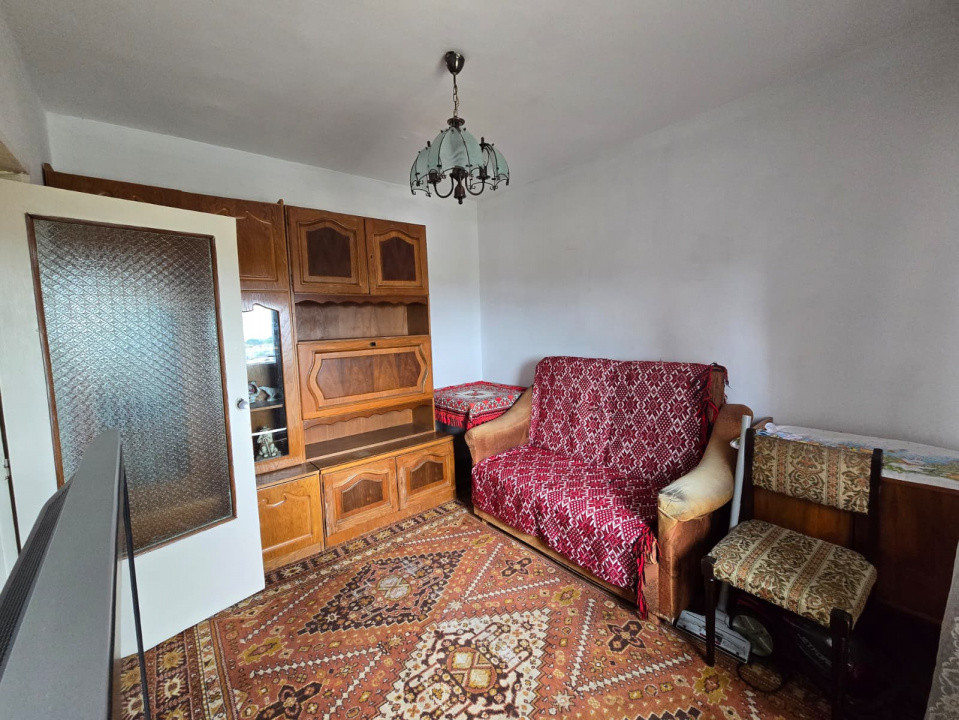 De vânzare apartament 4 camere Careiului Satu Mare