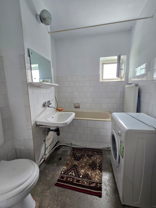 De vânzare apartament 4 camere Careiului Satu Mare