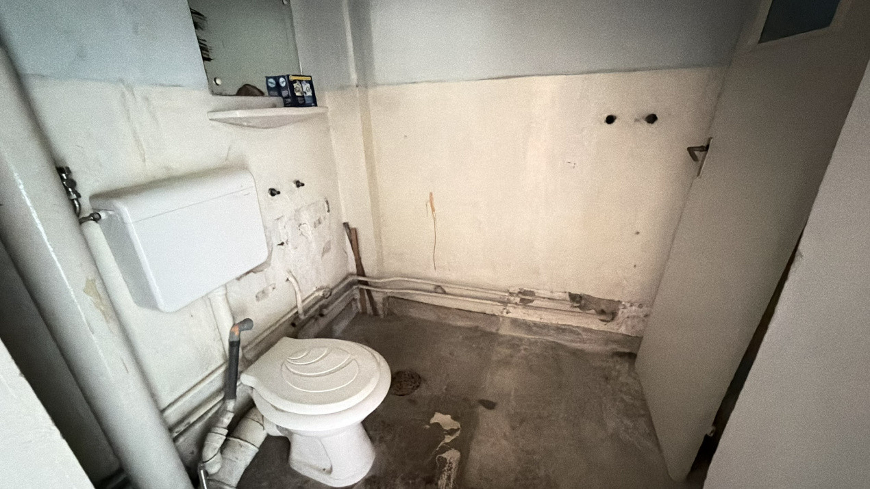 Apartament 4 camere Etaj IV, MV1, Zona Ludy - Str. Regele Ferdinand I - Carei