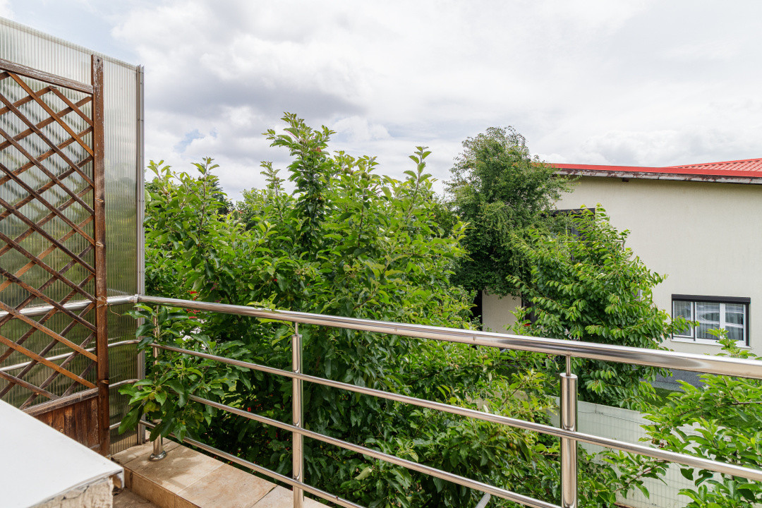 Duplex 4 camere  - drum privat