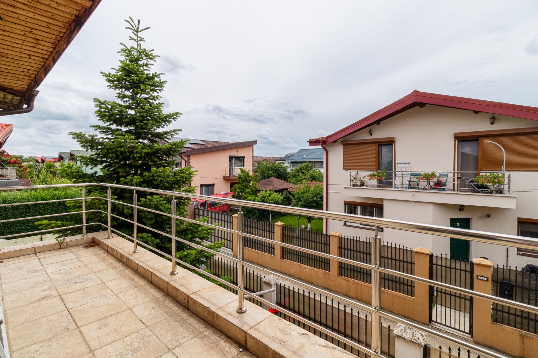 Duplex 4 camere  - drum privat