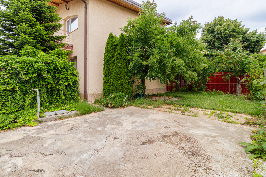 Duplex 4 camere  - drum privat