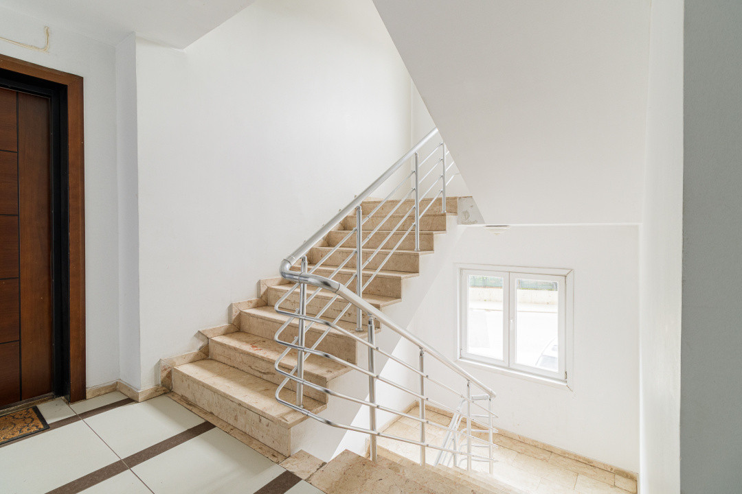 Apartament 3 camere -Cosmopolis Faza 1 cu parcare disponibila 