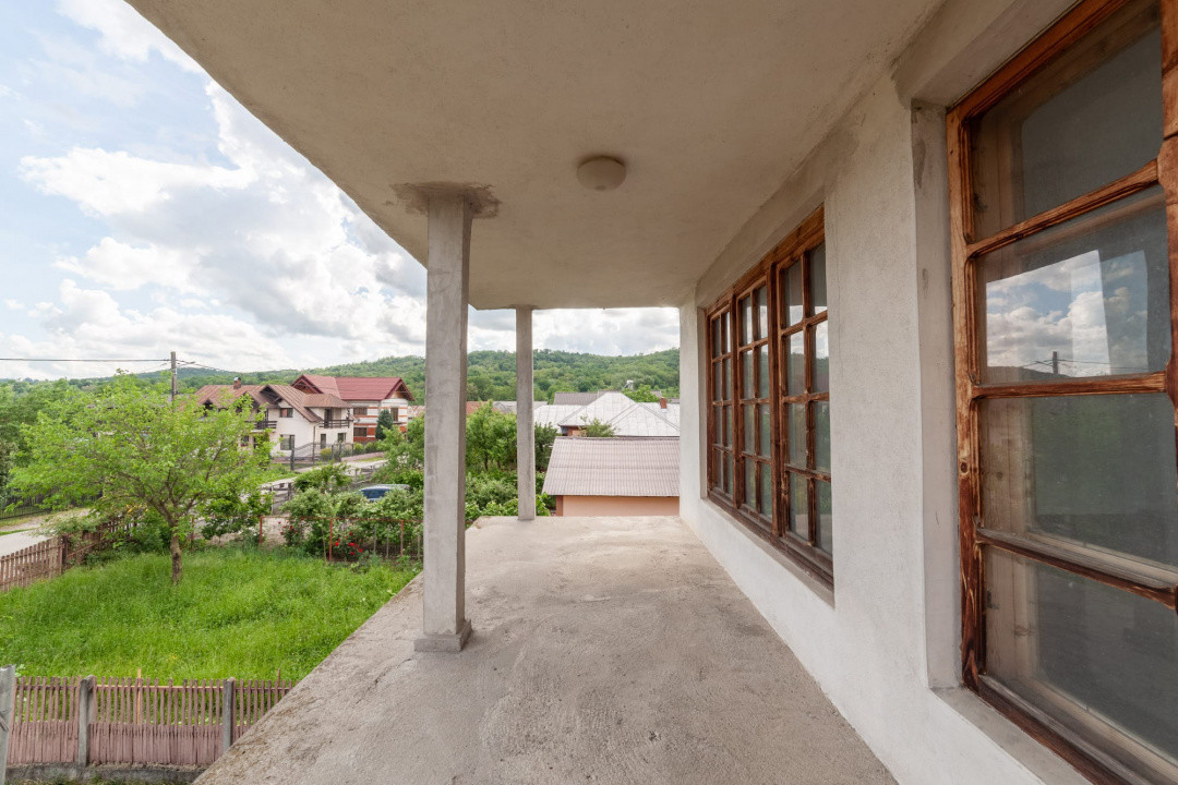 Casa in Domnesti Arges - ideala pentru locuire permanenta sau vacanta