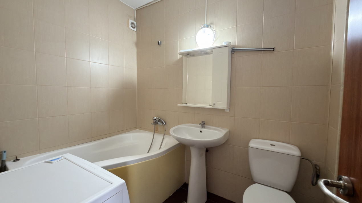 0% Comision Garsoniera Pitesti -bloc nou-Zona Teilor!