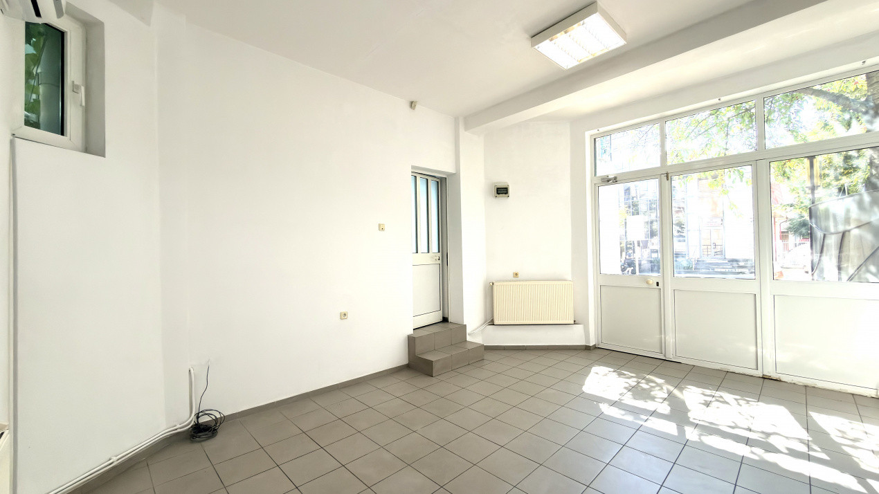 0% Comision | Spațiu Birou Ultracentral Pitești | Strada Eroilor | 25 mp