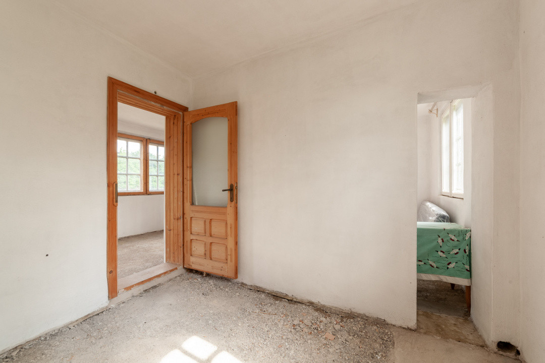 Casa +teren 1093 mp Domnesti-Arges cu o panorama superba!