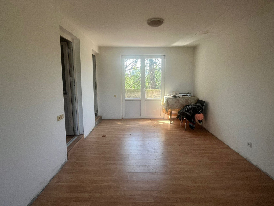 Casa cu teren langa Plaja Gostinu - Giurgiu la 60 de minunte de Bucuresti