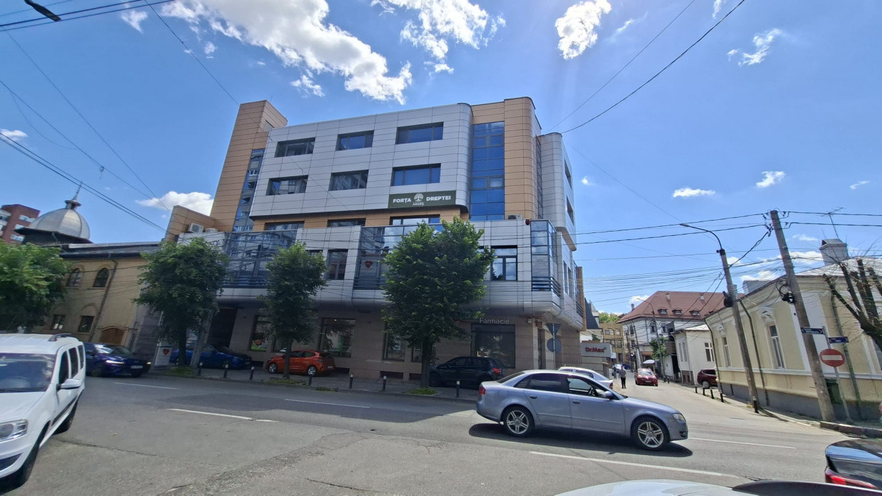 Spațiu Birouri Ultracentral Pitești 265 mp clasa A
