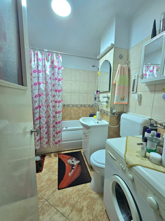 De vânzare Apartament 2 camere Micro 17