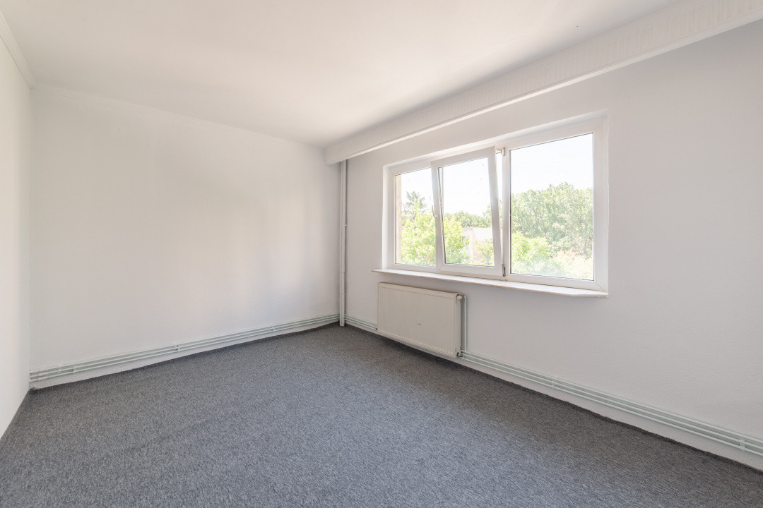 Apartament 3 camere Gavana-Paltinului, langa scoala nr.15