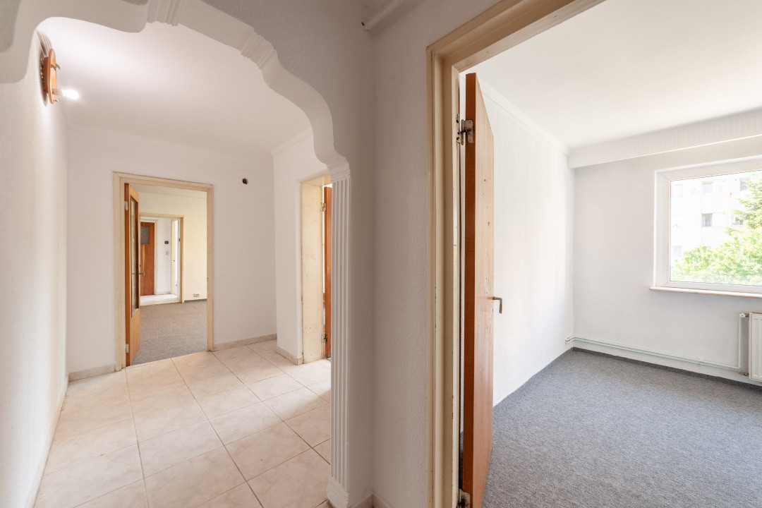 Apartament 3 camere Gavana-Paltinului, langa scoala nr.15