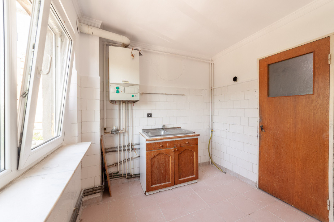 Apartament 3 camere Gavana-Paltinului, langa scoala nr.15