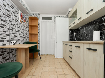 Ap.3 cam., decomandat, bloc nou, lift, loc parcare, str. Amaradia - 0% Comision
