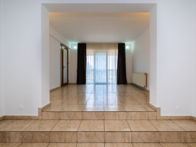 0% COMISION pentru chirias - Garsoniera spatioasa 43 mp - blv. Carol I