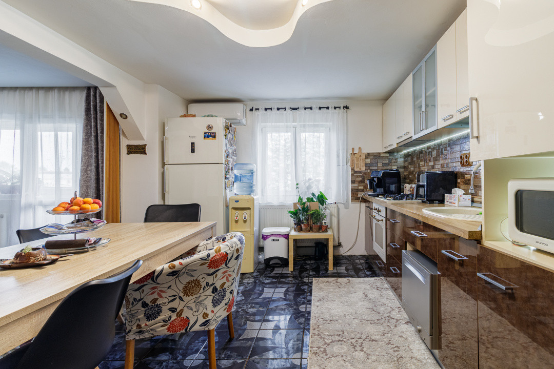 Apartament 3 camere Baicului - Stolnicul Vasile 17