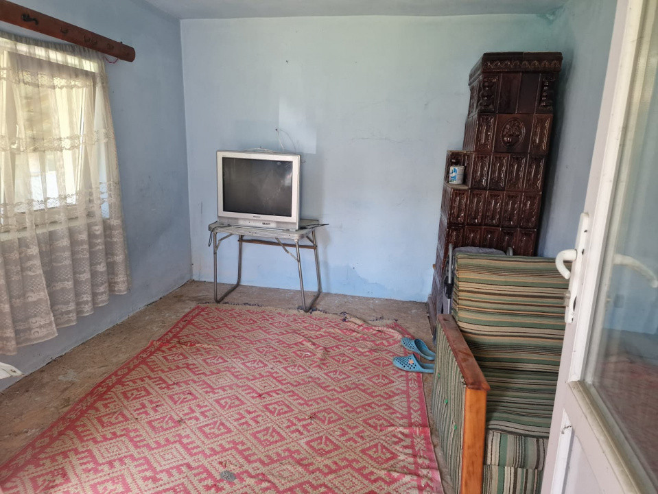Casă cărămidă 4 camere + anexe - Călinești - Vrănești, Argeș