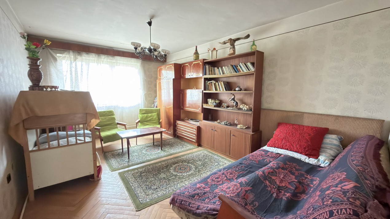 Apartament 2 camere Republicii Etaj I - Carei - Comision 0% cumpărător