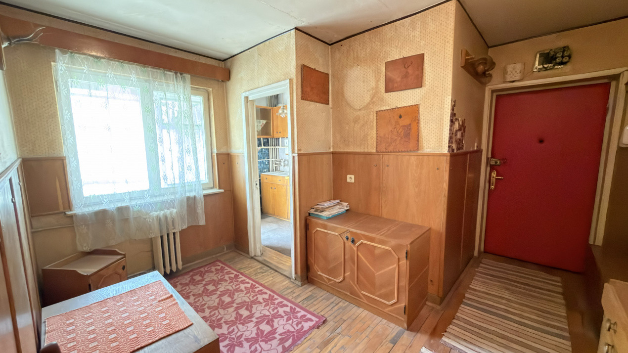 Apartament 2 camere Republicii Etaj I - Carei - Comision 0% cumpărător