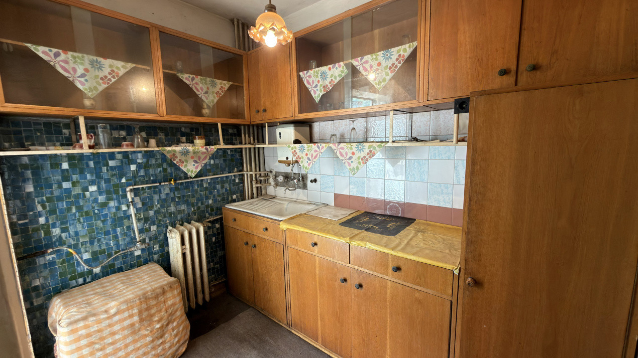 Apartament 2 camere Republicii Etaj I - Carei - Comision 0% cumpărător