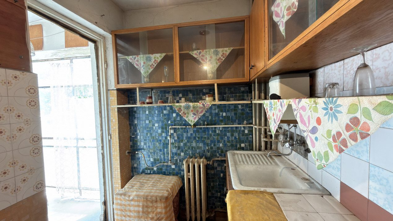Apartament 2 camere Republicii Etaj I - Carei - Comision 0% cumpărător
