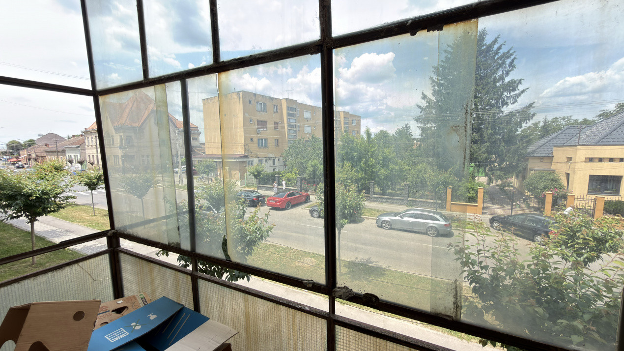 Apartament 2 camere Republicii Etaj I - Carei - Comision 0% cumpărător