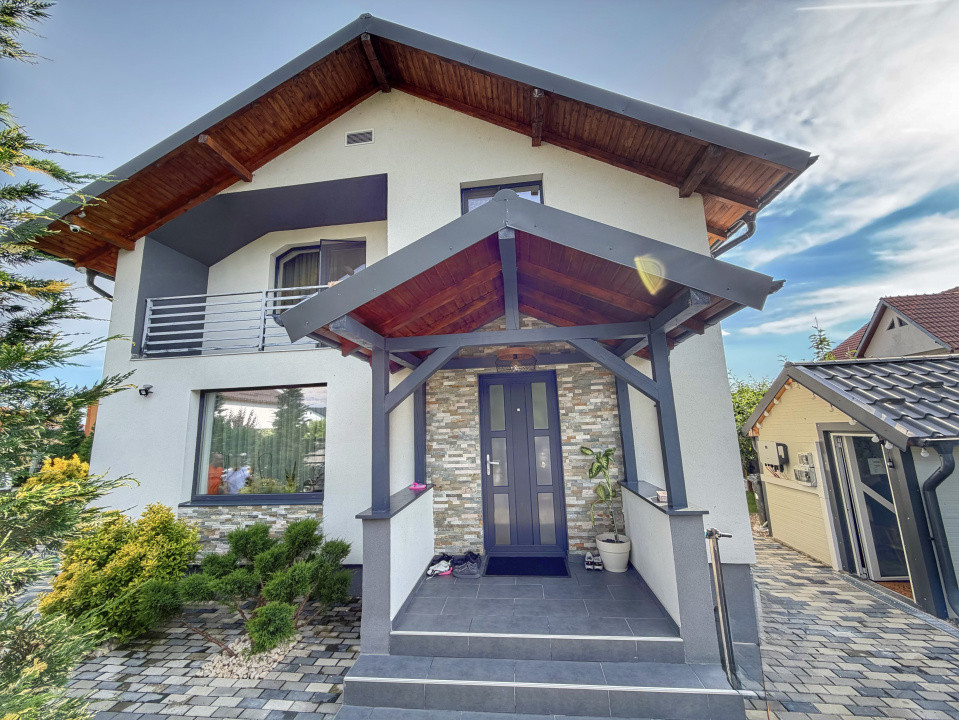Casa 4 camere Stefanesti + teren 485 mp 