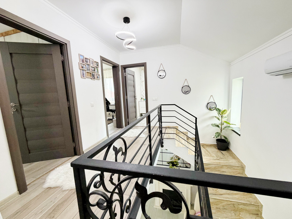 Casa 4 camere Stefanesti + teren 485 mp 